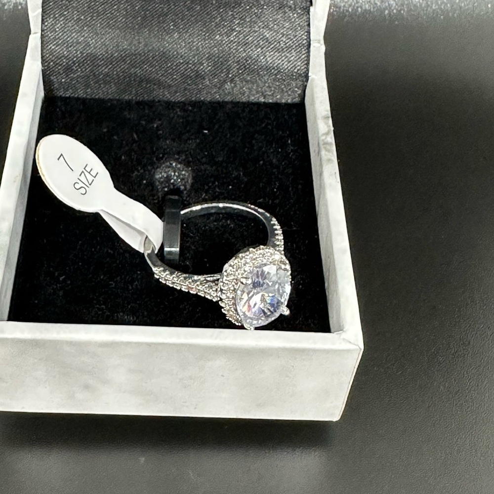 Peermont ring - Picture 2 of 5